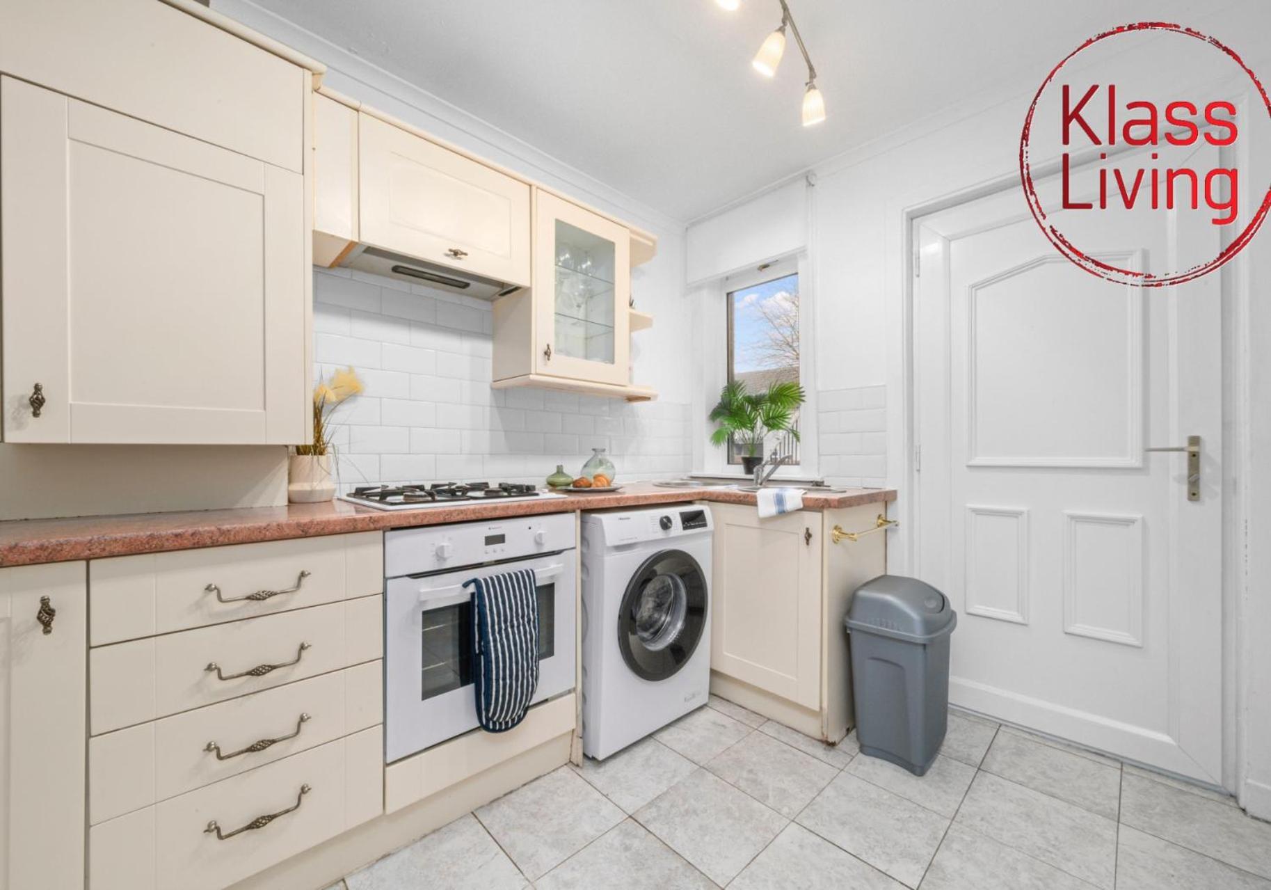 Bute Apartment By Klass Living Coatbridge Εξωτερικό φωτογραφία