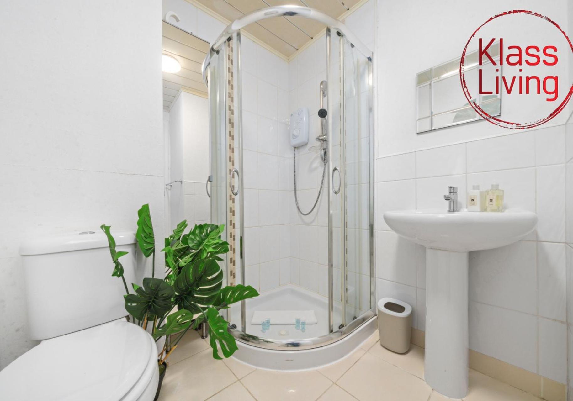 Bute Apartment By Klass Living Coatbridge Εξωτερικό φωτογραφία